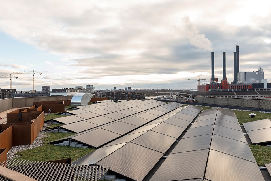 cph Highline-skanska-havneholmen-tagterrasse-med-solpaneler